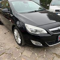 Opel Astra 1.4 Turbo 140CV 5 porte Cosmo