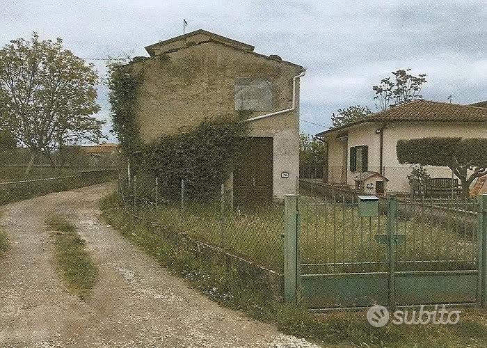 Fabbricato + terreno - Vista 2
