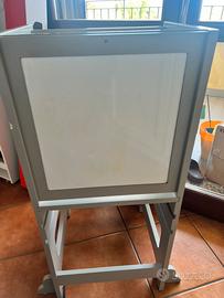 Torre Montessori con lavagnetta