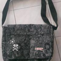 Borsa invicta per scuola o palestra