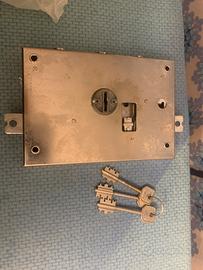 Serratura doppia mappa