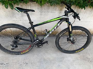 Scoot scale rc 720  fuul carbon