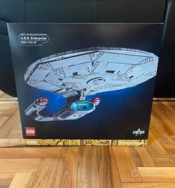 LEGO 10356 Star Trek U.S.S. Enterprise NCC-1701-D