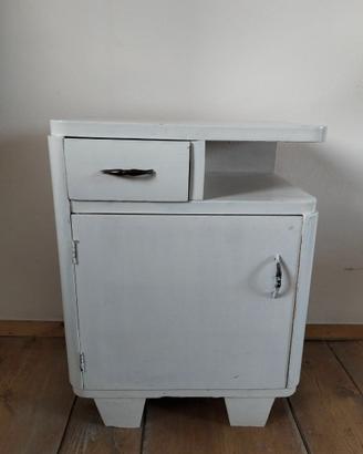 COMODINO LACCATO