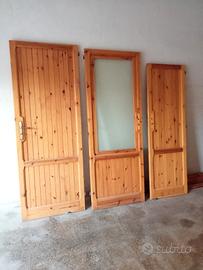 Porte in legno massello 