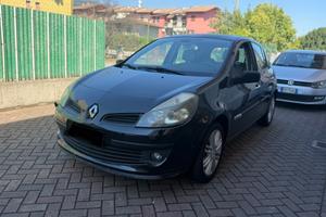 Renault Clio 1.6 16V 5 porte AUTOMATICA NEOPATENTA