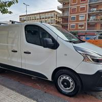 Renault trafic 2.0 145cv 3 posti come nuovo 2020