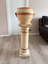 Vaso decorativo con colona ceramica in stile greco