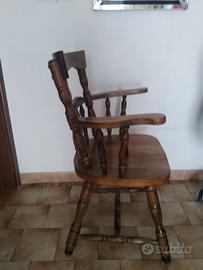 N.3 Sedia tipo old America in legno massiccio