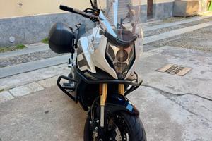 CFMOTO 650 MT