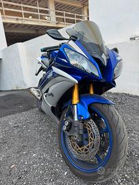 Yamaha r6 2015