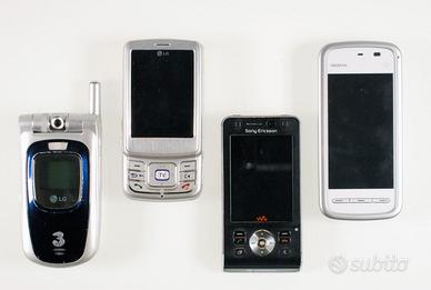 Lotto 4 telefoni cellulari uso collezione