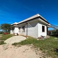 Casa Singola al Grezzo con Terrazzo Panoramico