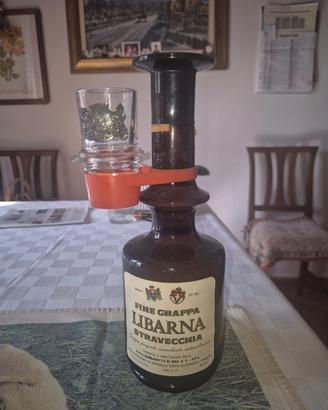 Grappa Libarna 75cl Anni 80 con Bicchierino RARO