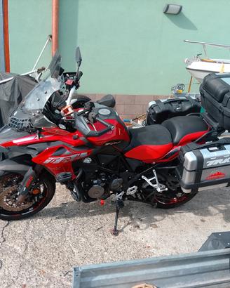 Benelli Trk 502 x