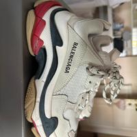 Scarpe balenciaga triple s