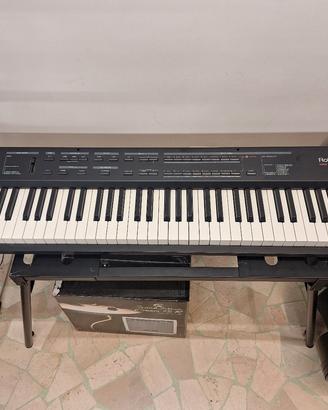 Roland A-33