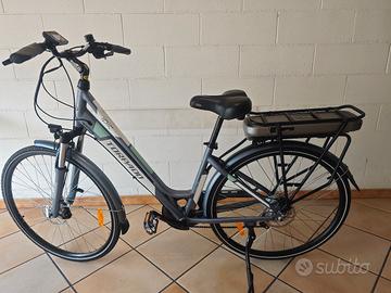 Bici e-bike elettrica Torpado Iris 