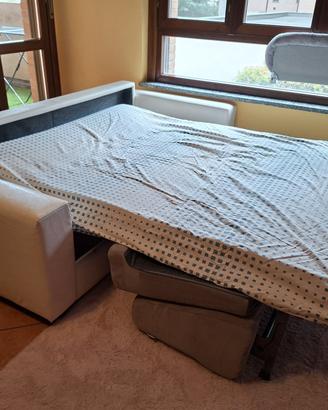 divano letto matrimoniale 