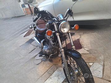 Moto Yamaha XV 535 VIRAGO anno 1997