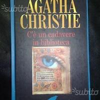 Agatha Christie C'è UN CADAVERE IN BIBLIOTECA