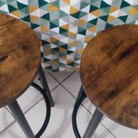 Sgabelli legno e metallo