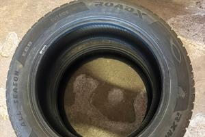 4 Pneumatici RoadX RxMotion 215/55 r17 4 Stagioni
