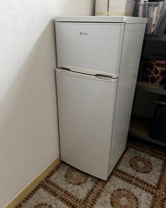 Frigorifero nuovo di iberna
