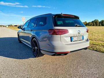 Volkswagen Passat r line edition