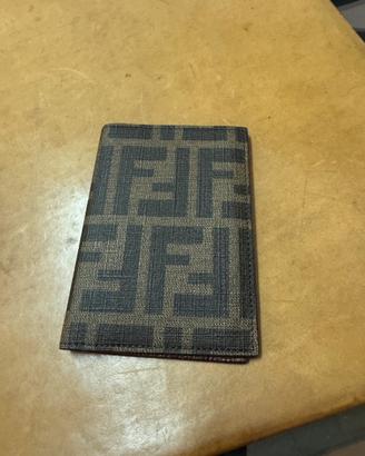 Porta carte  Fendi originale con iconico motivo FF