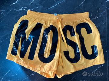 Costume Moschino