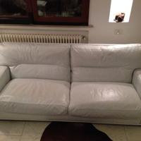 Divani POLTRONA FRAU in Vera Pelle (2+3 Posti)