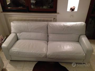 Divani POLTRONA FRAU in Vera Pelle (2+3 Posti)