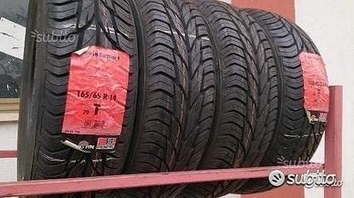 4 pneumatici nuovi 165 65 14. Uniroyal rain Expert