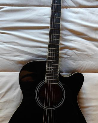 Chitarra acustica