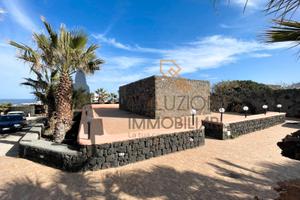 Meravigliosa villa con piscina a Pantelleria