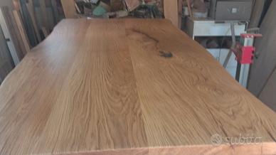 Tavolo artigianale in legno massello di Rovere