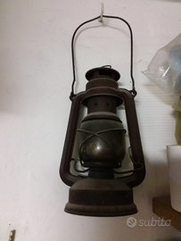 Lampada ad olio antica