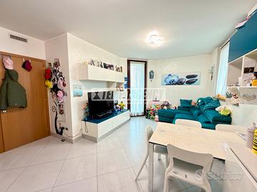 Appartamento su due livelli con box