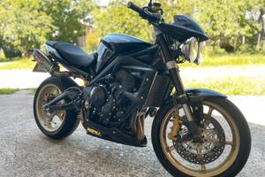 Triumph Street Triple R 2010