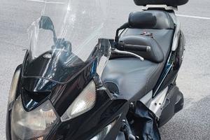 Scooter silver Wing 400