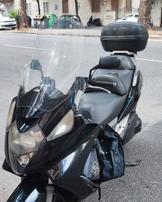 Scooter silver Wing 400