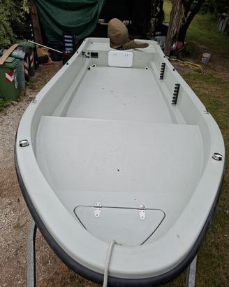 barca j585