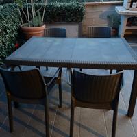 Tavolo Rattan e 4 sedie colore grigio scuro