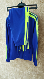 Abbigliamento assortito