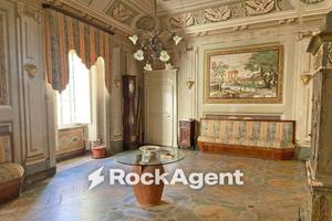 Appartamento di 191 m² con più di 5 locali a Pomar