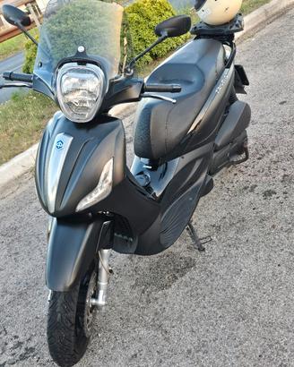 Beverly 125 cc 
