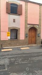 Trivano su due livelli con camino