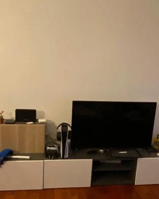 Parete soggiorno ikea besta