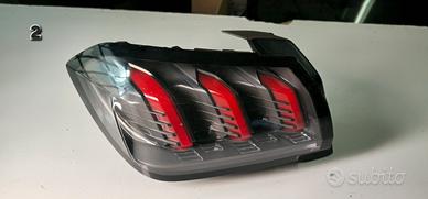 208 Peugeot Fanale Post. SX 